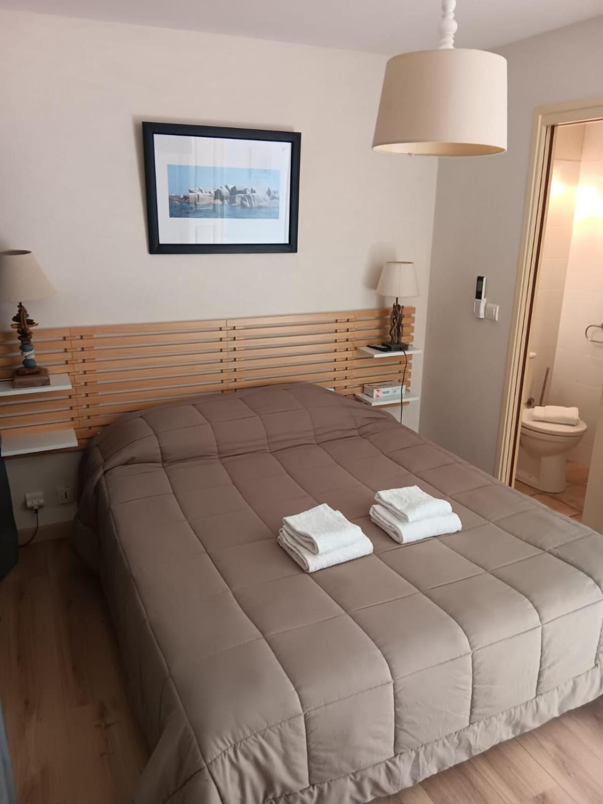 L'Escale Chambres Privees Chez L'Habitant Jfdl ボニファシオ エクステリア 写真